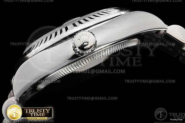 1113 RMDJ0254E – DJ Midsize 31mm Neat 831